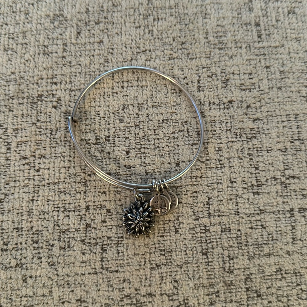 Alex and ani bangle dahlia